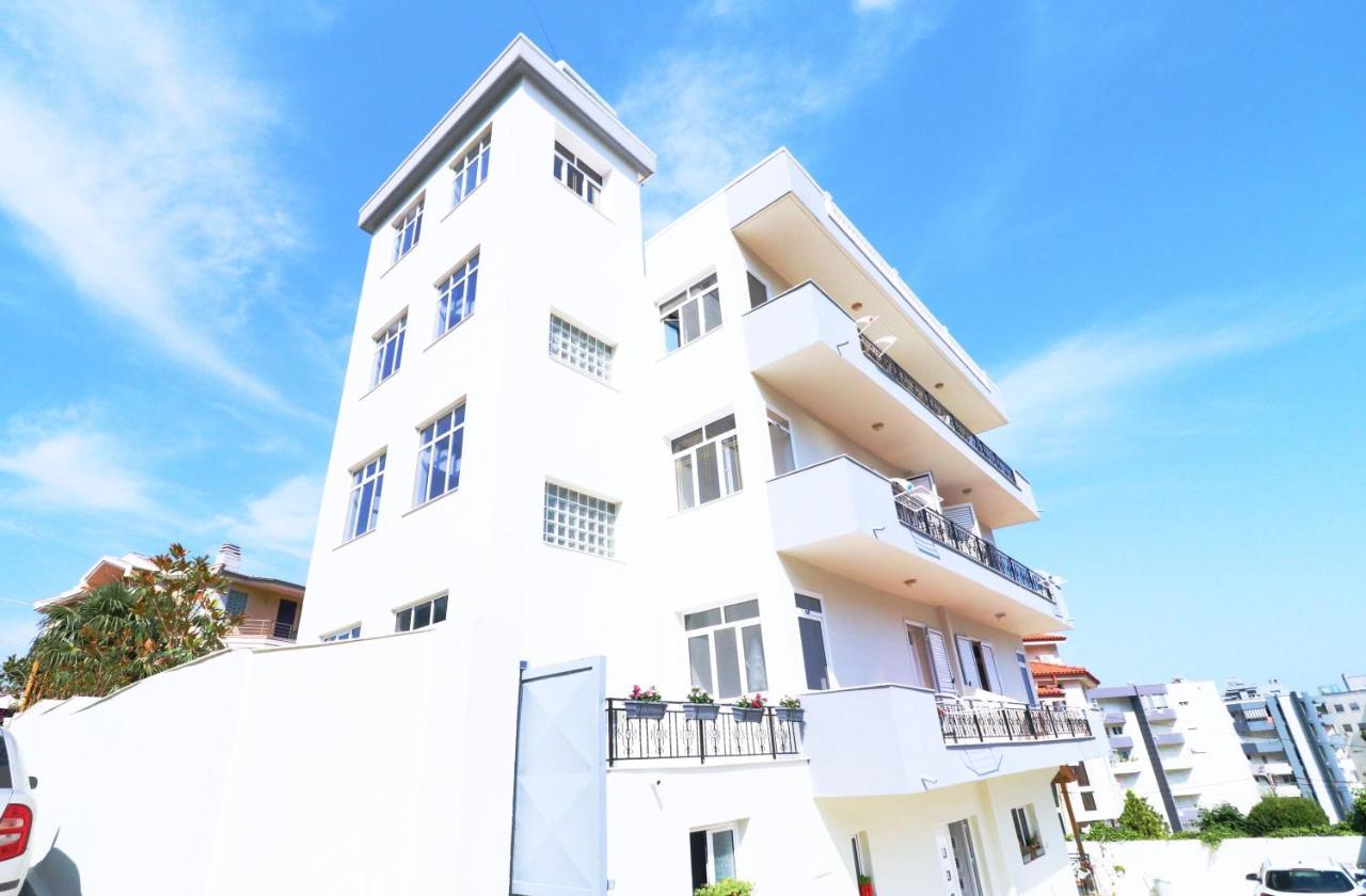Vlorë Hotel Kristal מראה חיצוני תמונה